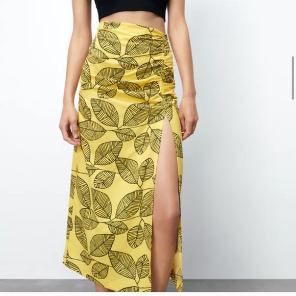 NWT ZARA Linen Blend Skirt L Blogger’s Favorite - Picture 5 of 6